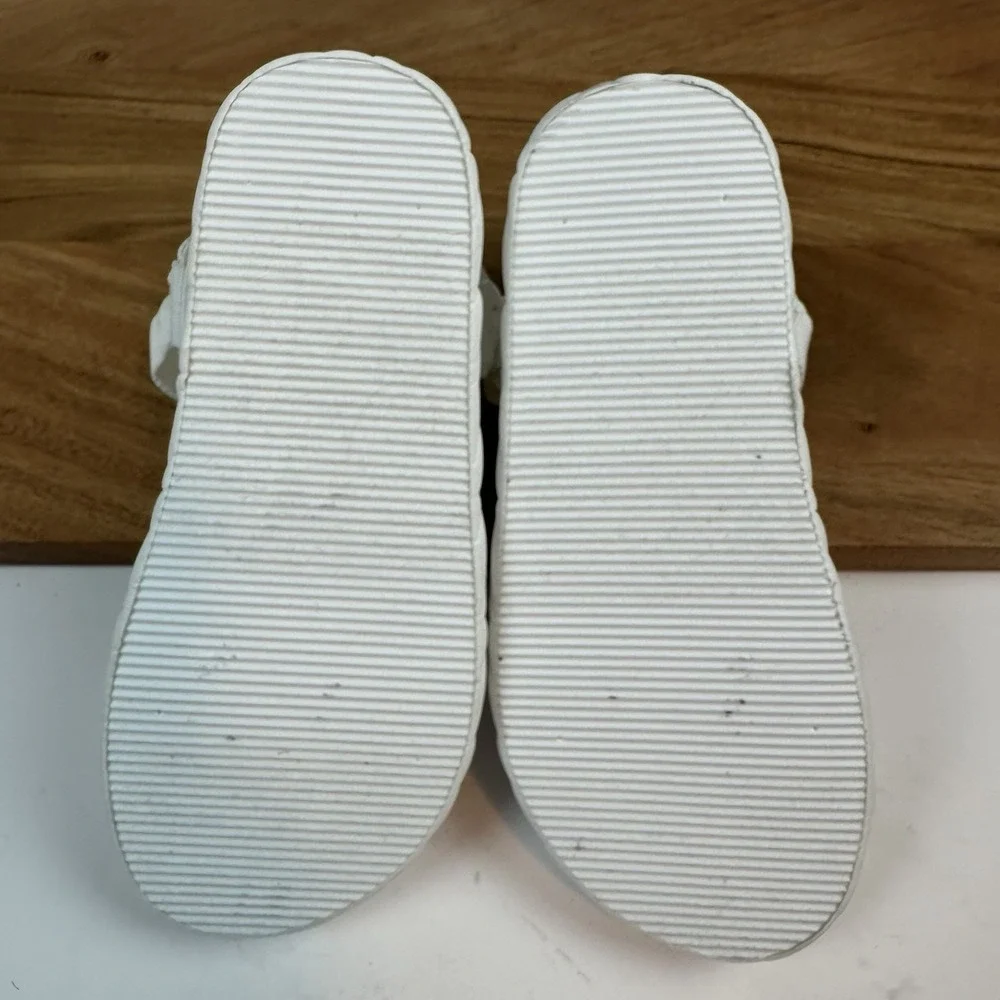 Big Kids Girls Dolce Vita Zaidey‎ White Strappy Casual Comfort Sandals Size 1 Y